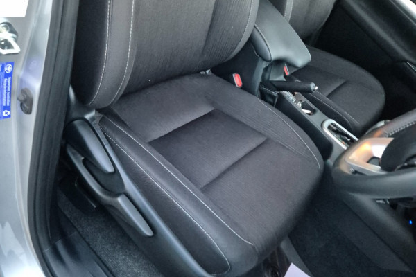 2024 Toyota HiLux GUN126R SR5 48V Ute Image 20