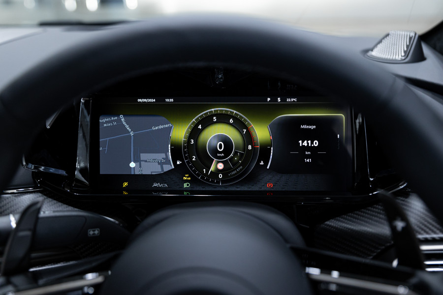 2024 Aston Martin Vantage  Coupe Image 21