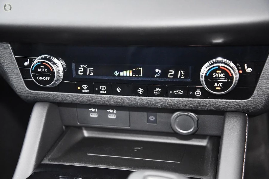 2025 Mitsubishi Outlander ZM Aspire SUV Image 12