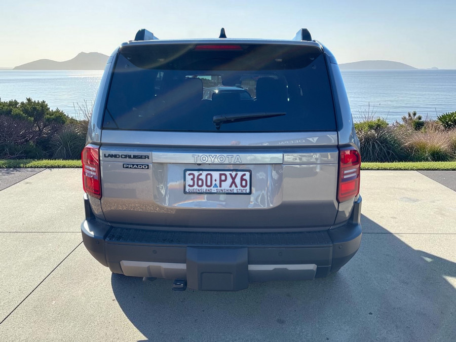 2026 Toyota LandCruiser Prado GDJ251R GXL SUV Image 5