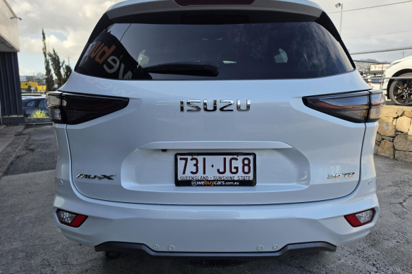 2023 Isuzu MU-X RJ LS-T SUV Image 10