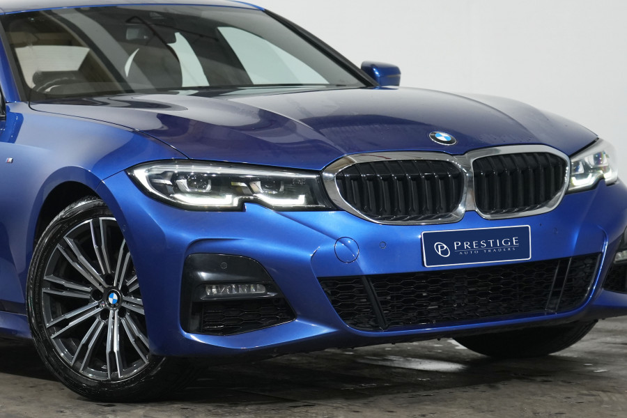 2019 BMW 3 Series 20d M Sport Sedan Image 2