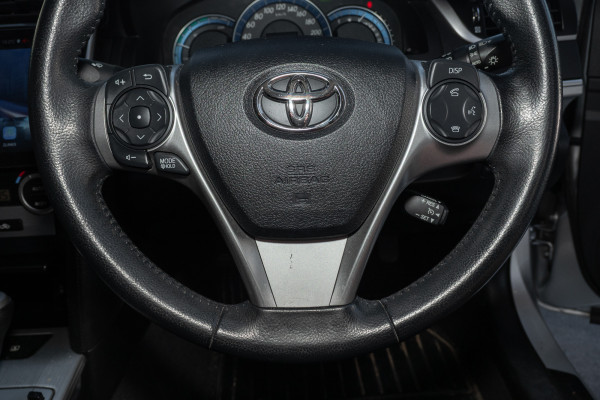 2013 Toyota Camry Hybrid AVV50R HL Sedan Image 11