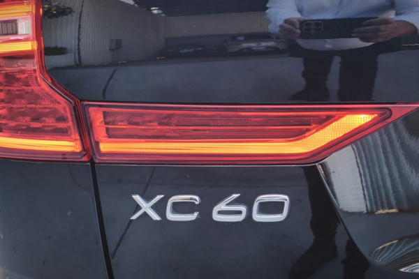 2023 Volvo XC60 UZ Ultimate B5 Bright SUV