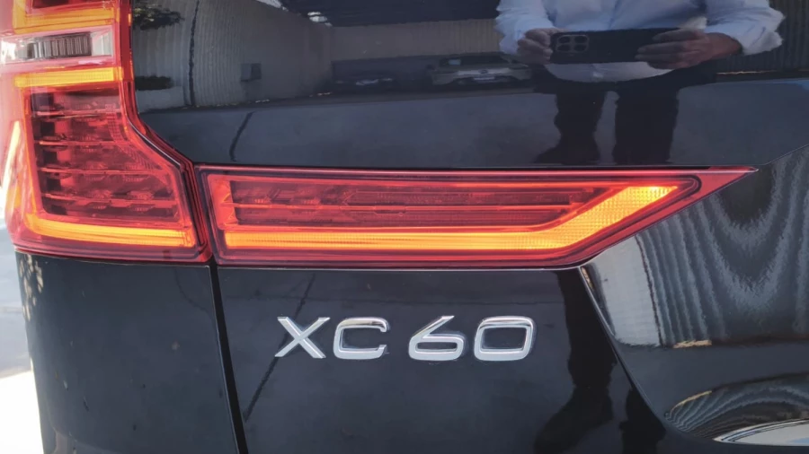 2023 Volvo XC60 UZ Ultimate B5 Bright SUV Image 6