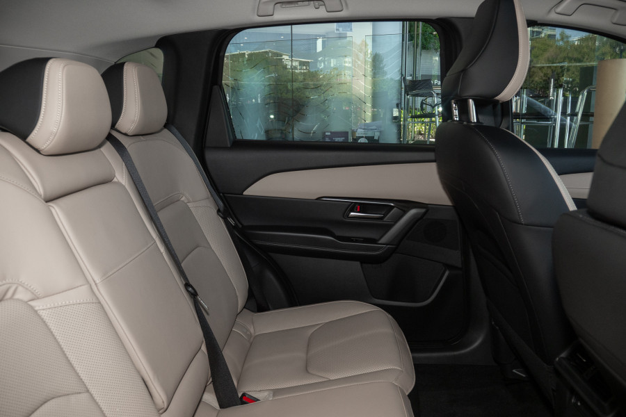2026 Mazda CX-5 KM Series G25 Akera SUV Image 9