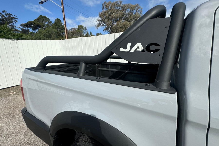 2024 JAC T9  Oasis Ute Image 8