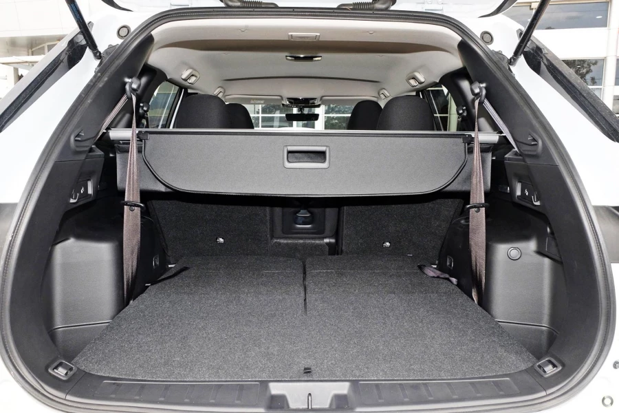 2025 Mitsubishi Outlander ZM LS SUV Image 9