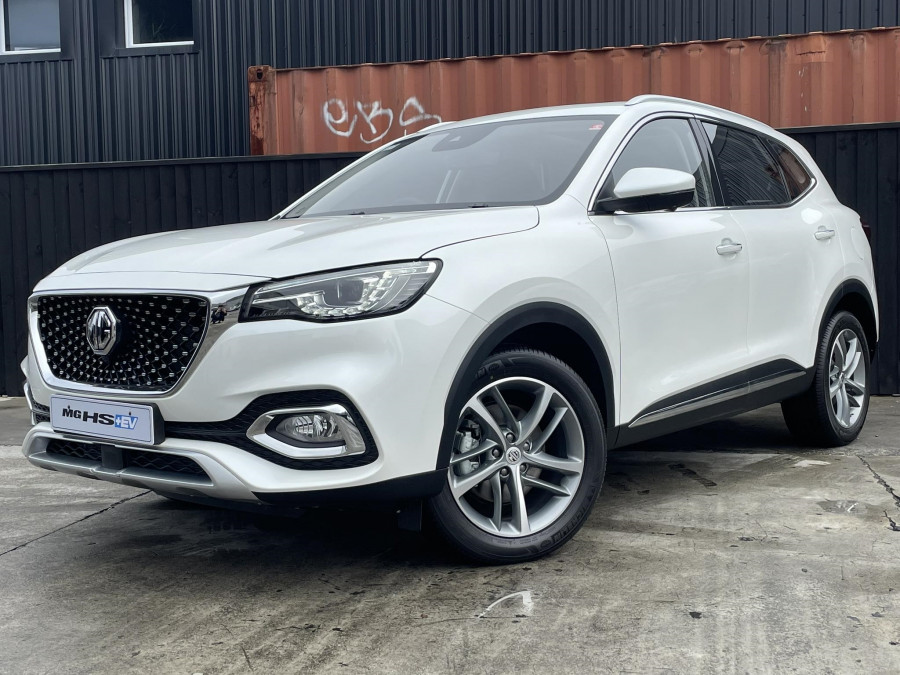 2025 MG HS Plug-in Hybrid Essence SUV Image 5