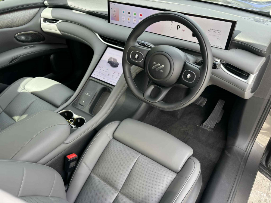 2026 MY25 MG IM6 S12L Premium SUV Image 9