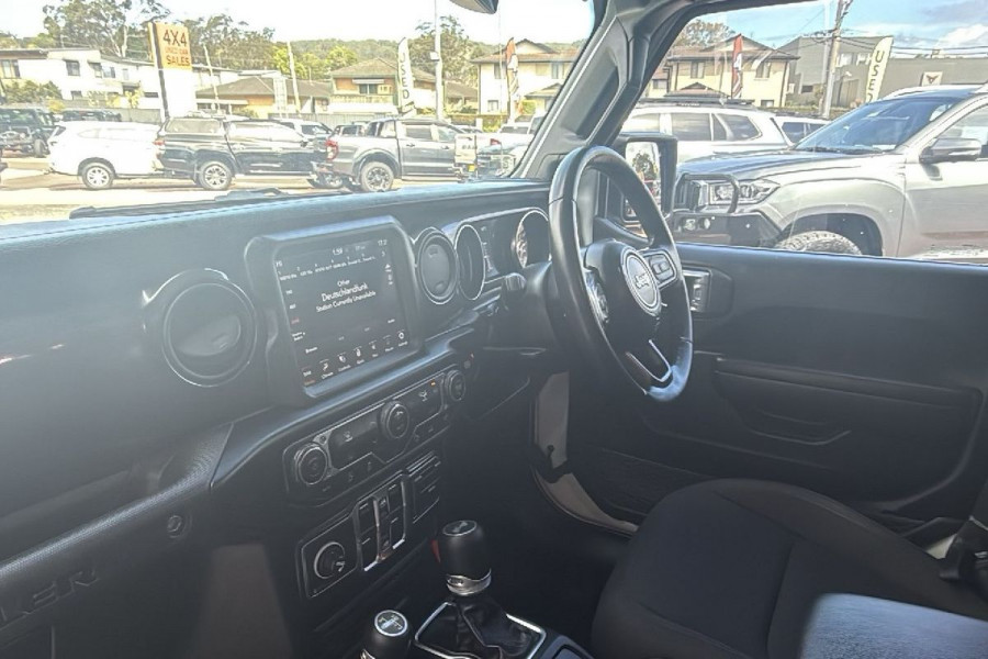 2022 Jeep Wrangler JL Unlimited Night Eagle SUV Image 35