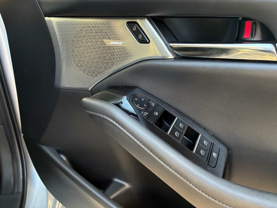 2020 Mazda 3 BP Series G25 GT Hatch Image 11