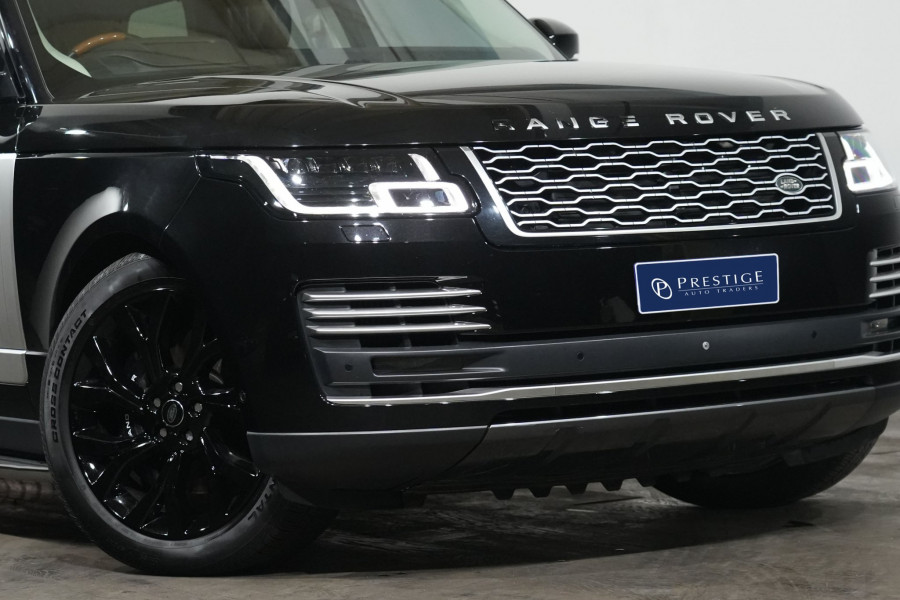 2019 Land Rover Range Rover SDV8 Autobiography SUV Image 2