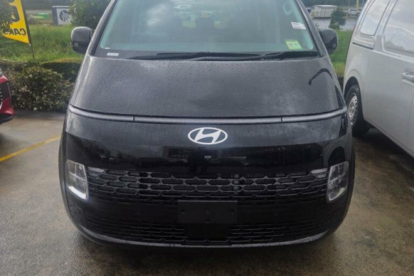 2026 Hyundai Staria US4.V3  People Mover Image 1