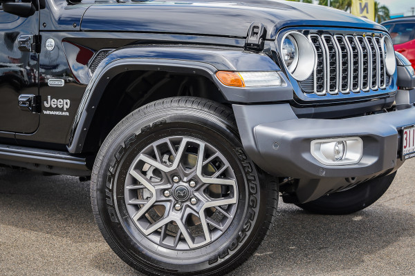 2023 MY24 Jeep Wrangler JL Overland SUV Image 5
