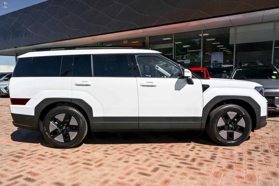 2026 Hyundai Santa Fe MX5.V2 Hybrid SUV Image 5