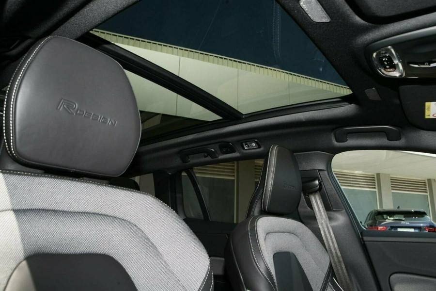 2019 MY20 Volvo V60 F-Series T8 R-Design Wagon Image 15