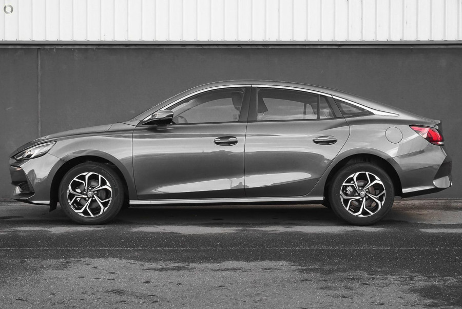 2024 MG MG5  Vibe Sedan Image 6