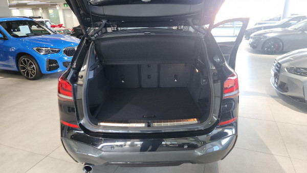 2019 BMW X1 F48 LCI sDrive18d SUV image 14