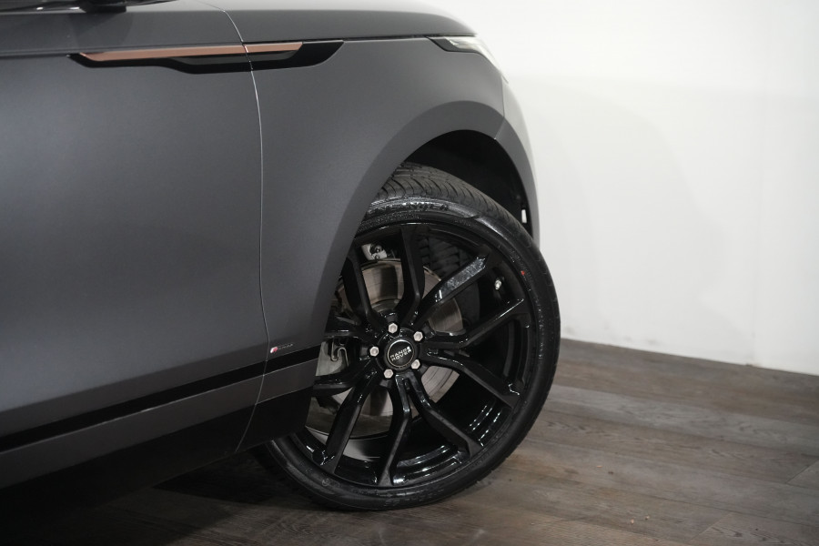 2017 Land Rover Range Rover Velar L560 D300 R-Dynamic S SUV Image 10