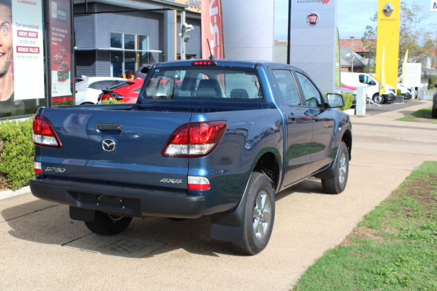 2019 Mazda BT-50 UR 4x4 3.2L Dual Cab Pickup XT Cab chassis Image 5