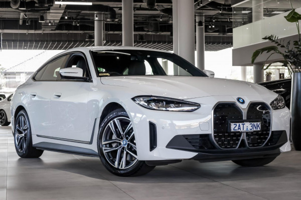 BMW i4 eDrive35 G26