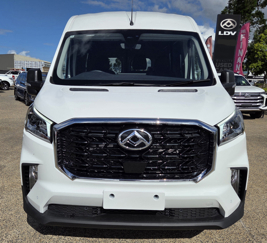 2026 LDV Deliver 9 Mid Roof LWB Van Image 8