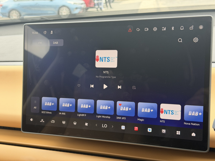 2025 Leapmotor C10 B11 REEV Ultra Hybrid Design Wagon Image 29