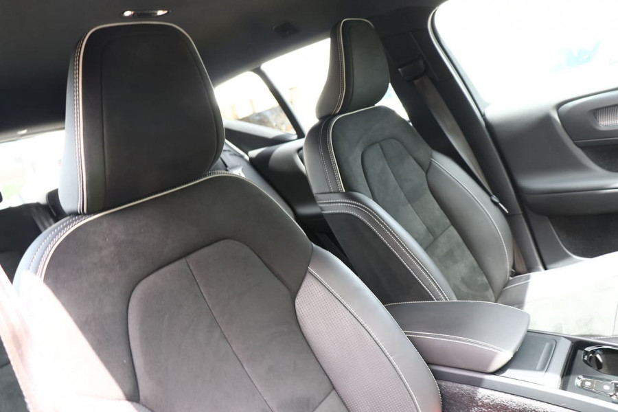 2019 Volvo Xc40 (No Series) MY19 T5 R-Design Suv Image 16