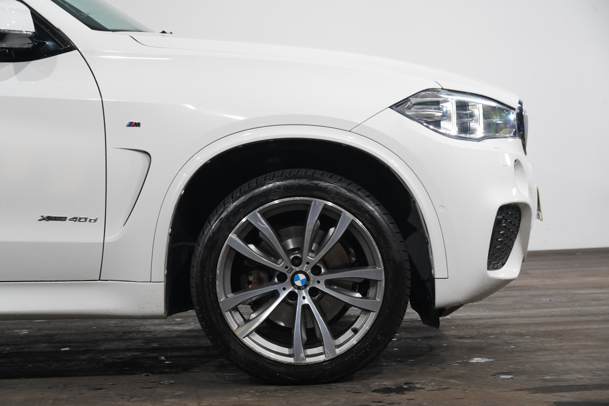 2015 BMW X5 Xdrive 40d SUV Image 5