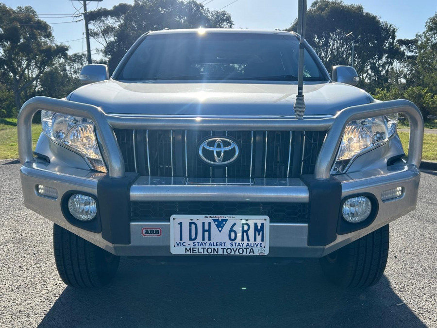 2014 Toyota LandCruiser Prado GDJ150R GXL SUV Image 13