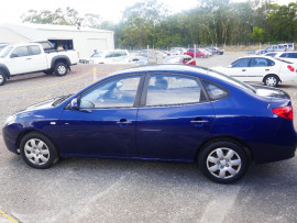 Hyundai Elantra Sedan HD