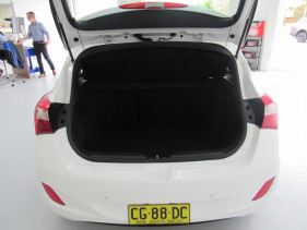 2016 Hyundai I30 GD4 SERIES II MY17 ACTIVE Hatchback