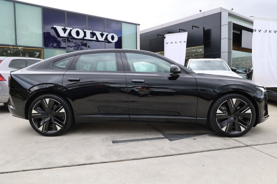 2026 Volvo ES90  Ultra Single Motor Sedan Image 3