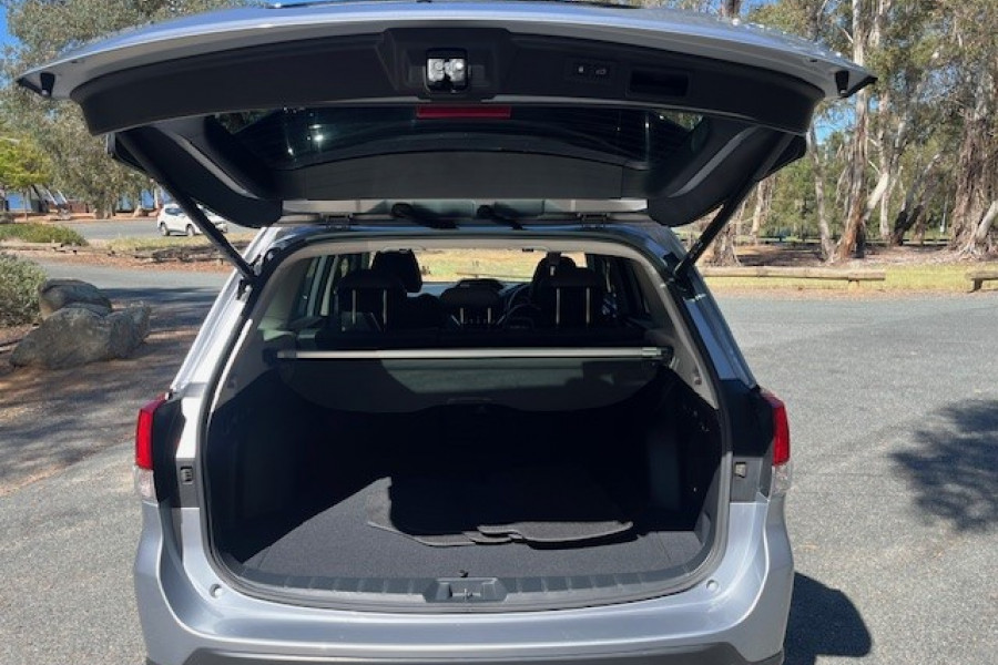 2022 Subaru Forester S5 Hybrid S SUV Image 10