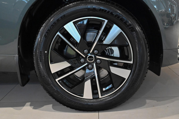 2026 Volvo XC60 UZ Plus B5 Bright SUV Image 21
