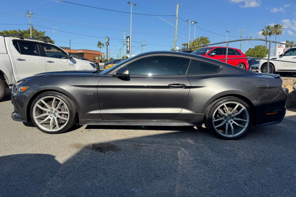 2017 Ford Mustang FM GT Coupe Image 2
