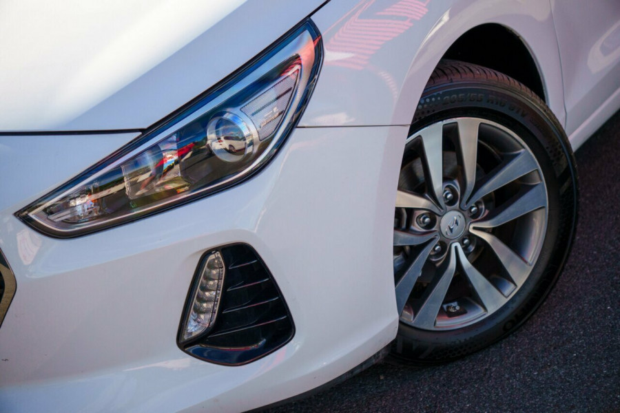2017 MY18 Hyundai i30 PD Active Hatch Image 6