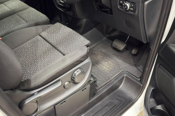 2026 Mercedes-Benz Vito 447 116CDI LWB Van Image 29