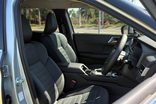 2025 Mitsubishi Outlander ZM Aspire SUV Image 10