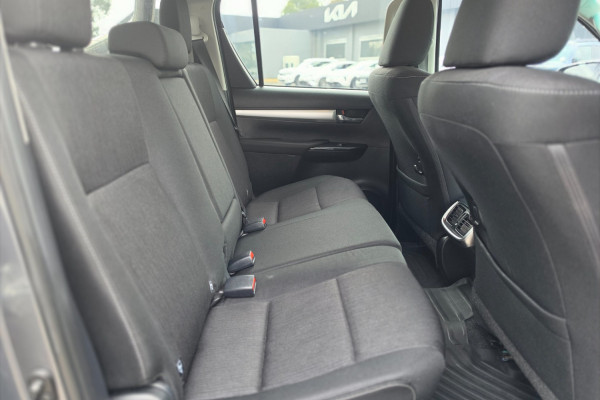 2019 Toyota HiLux  SR5 Dual Cab Ute Image 18