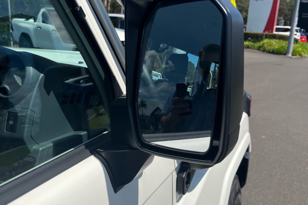 2025 Toyota LandCruiser GDJL76R (Wagon) Workmate Wagon Image 6