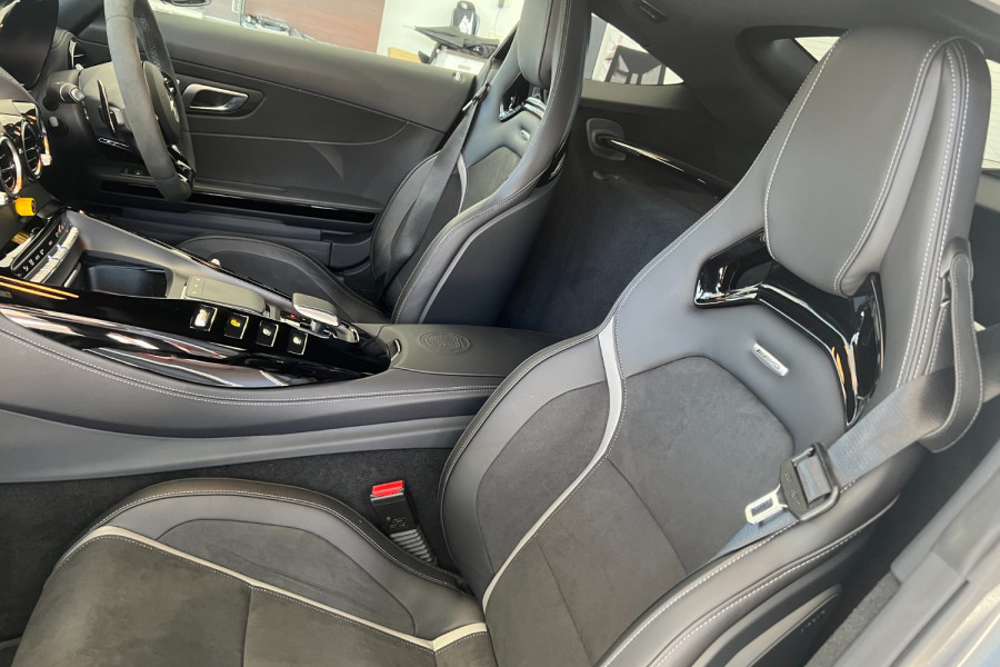 2021 MYon Mercedes-Benz AMG GT C190 R Coupe Image 20