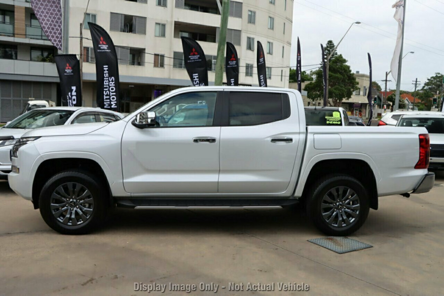 2024 Mitsubishi Triton MV GLS Ute Image 16