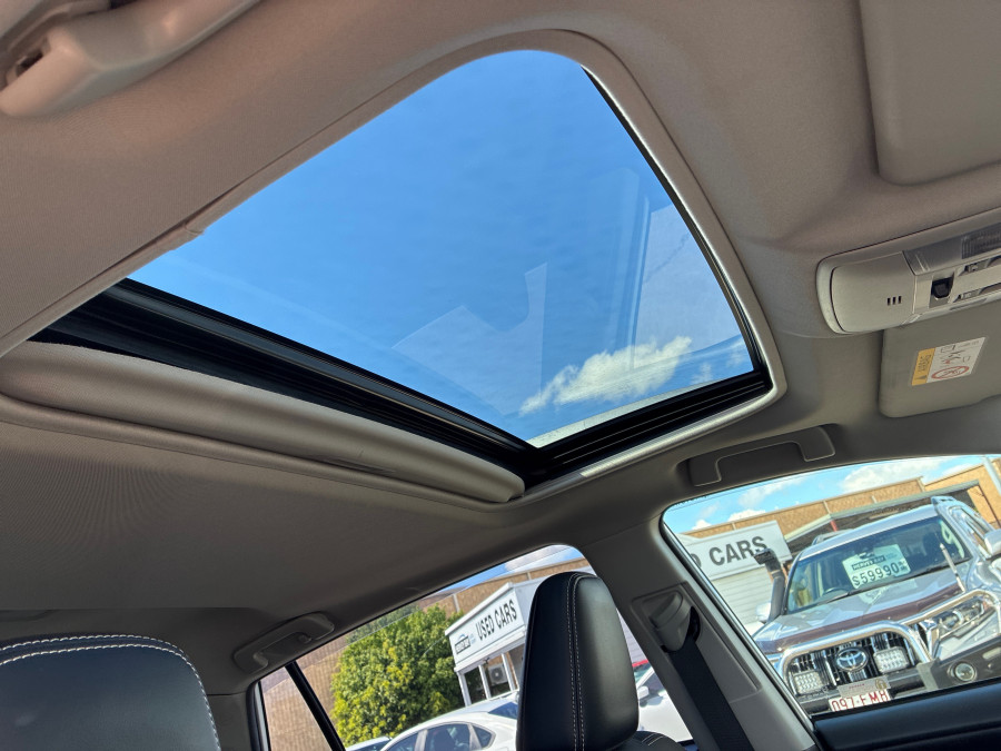 2018 Toyota RAV4 ASA44R Cruiser SUV Image 20