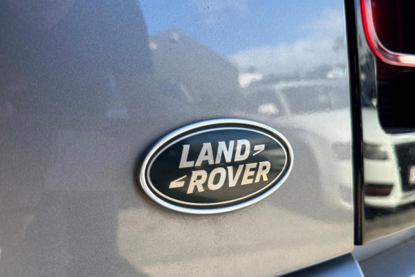 2020 Land Rover Defender L663 110 D240 SE SUV Image 21