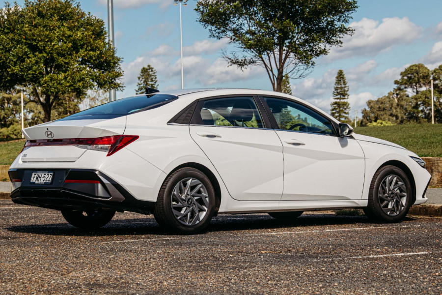 2024 MY25 Hyundai i30 CN7.V2  Sedan Image 15