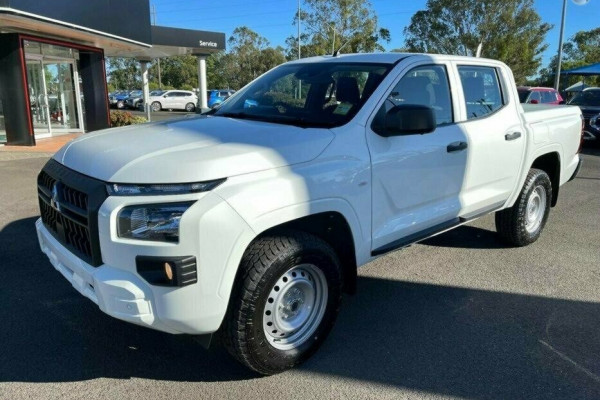 2025 Mitsubishi Triton MV GLX Ute Image 5