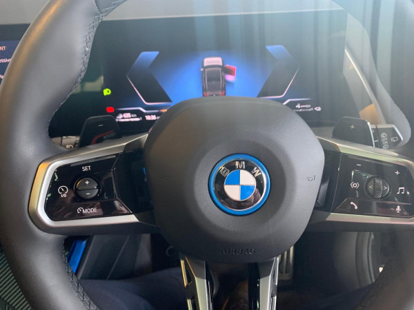 2025 BMW X3 G45 30e xDrive SUV image 18