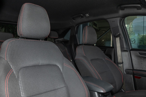 2020 MY21.25 Ford Escape ZH ST-Line SUV Image 10